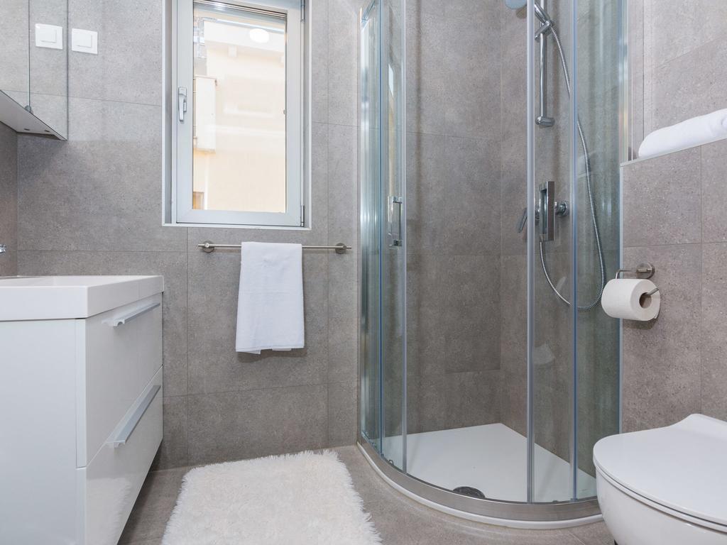 Luxurious Villa In Kozino With Fenced Garden Buitenkant foto